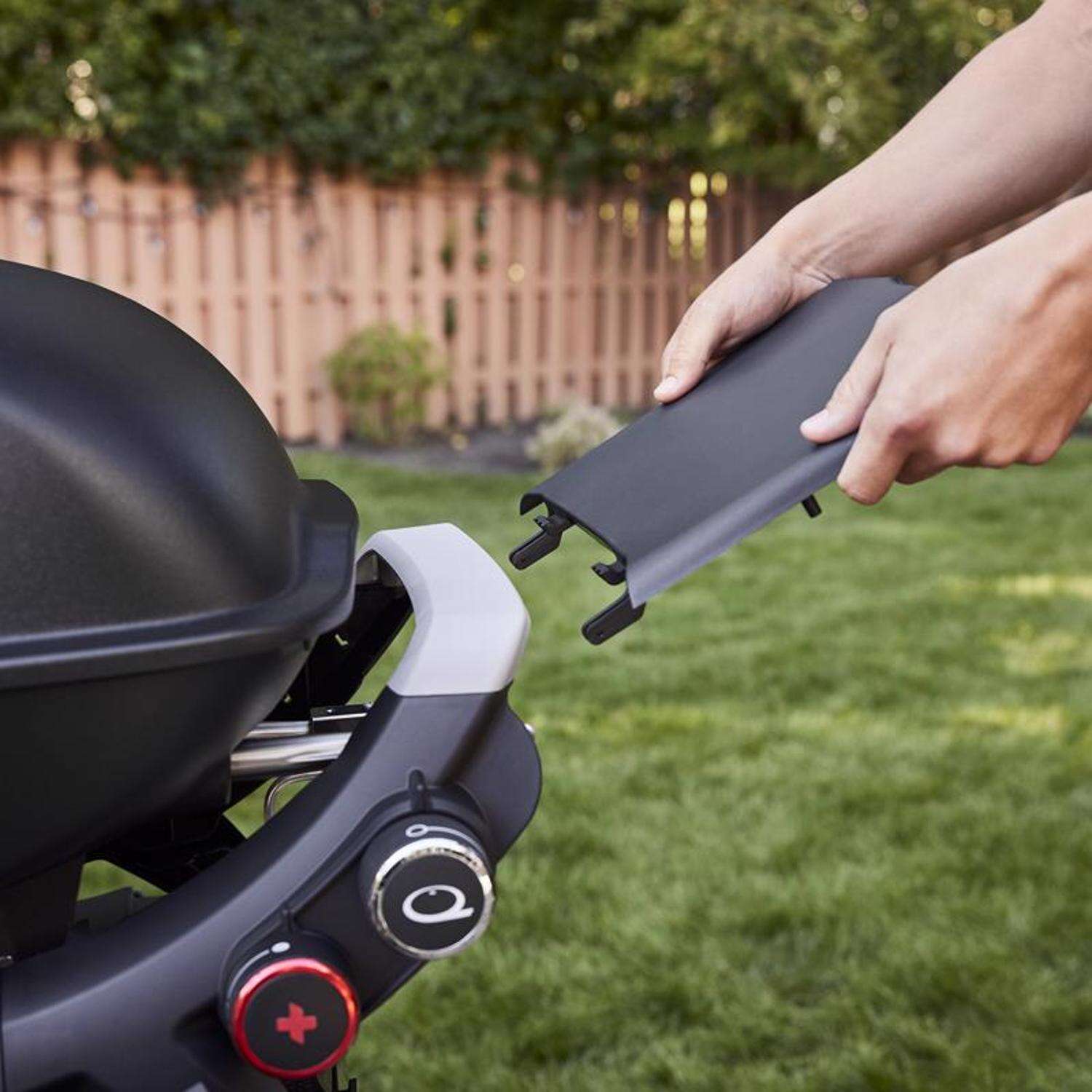 Weber Q 2800N+ w/Cart 2 Burner Grill