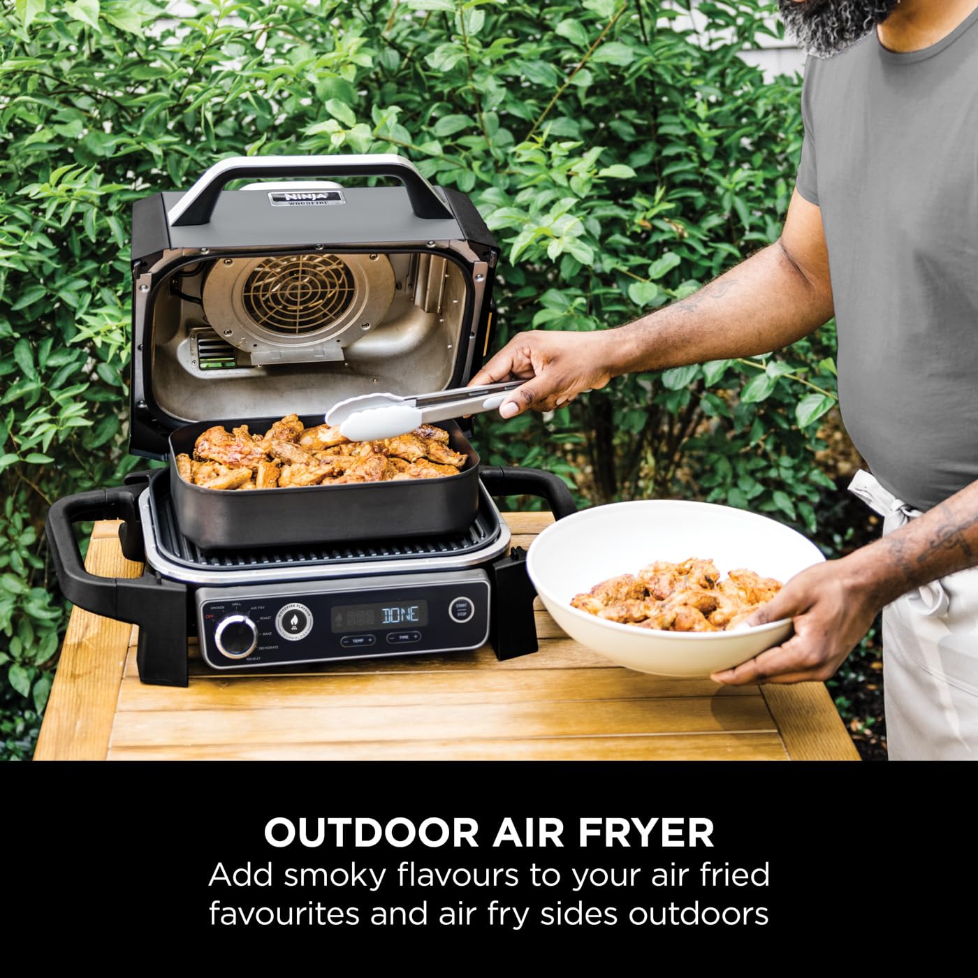 Ninja Woodfire Electric BBQ Grill & Smoker, 7-in-1 Outdoor Grill & Air Fryer, Roast, Bake, Dehydrate, Uses Woodfire Pellets, Weather Resistant, Non-Stick, Portable, Electric, Grey/Black, OG701UK