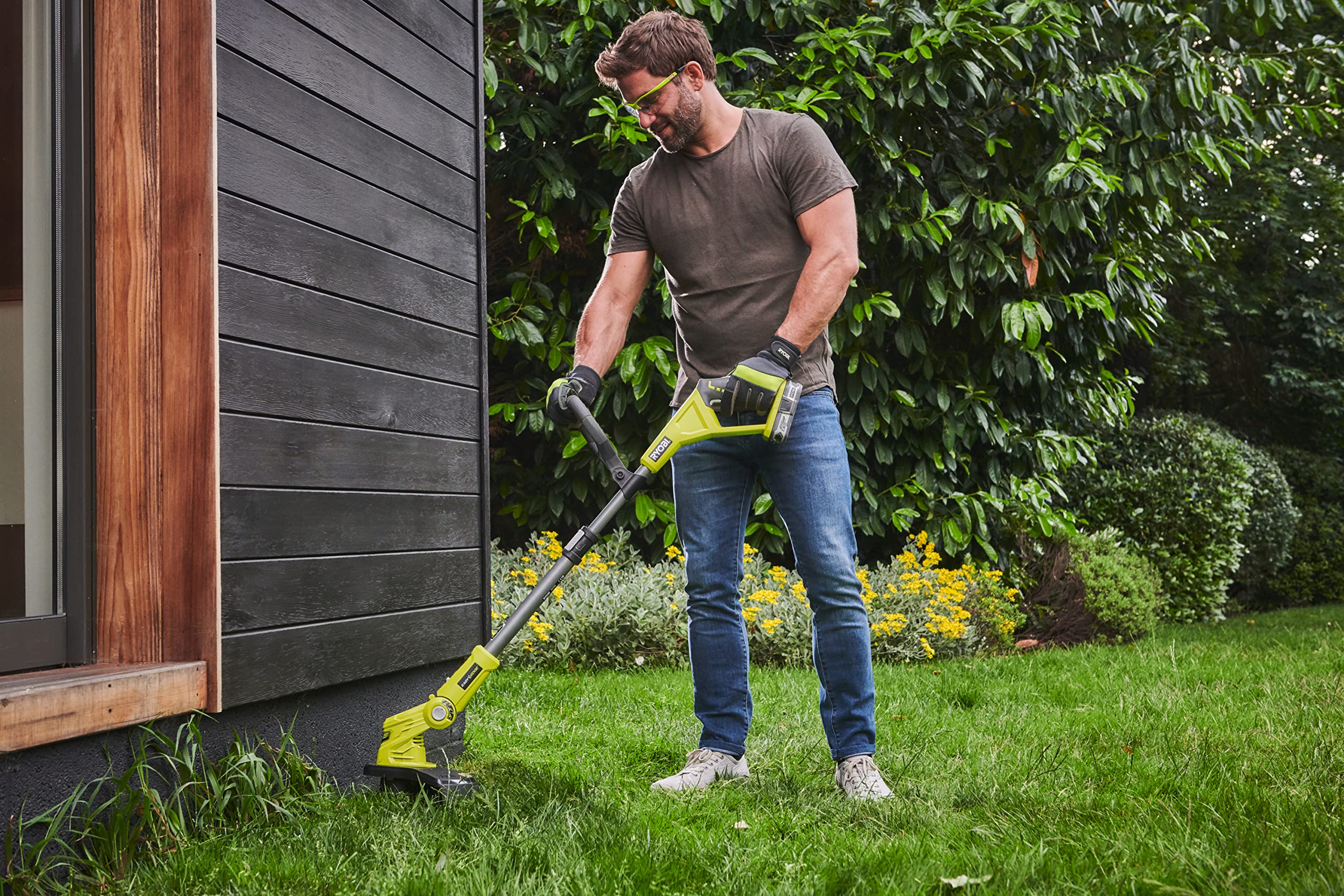 Ryobi RLT183225S 18V ONE+ Cordless 25-30cm Grass Trimmer Starter Kit (1 x 2.5Ah)