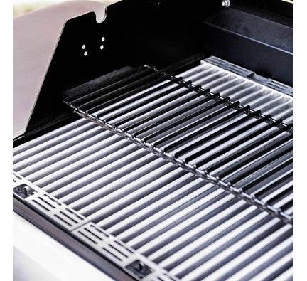 Saber Deluxe Black 3-Burner Grill