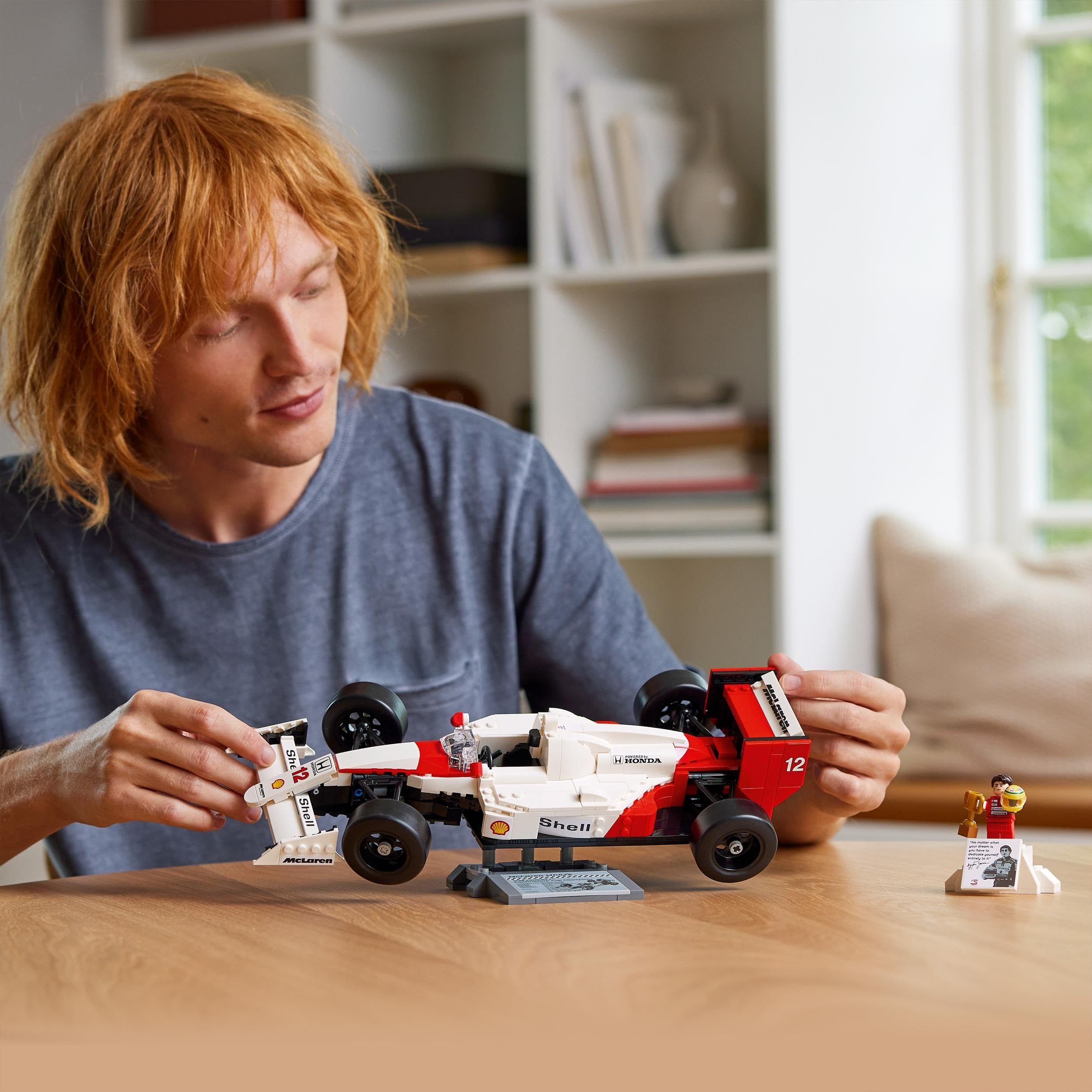 LEGO Icons McLaren MP4/4 & Ayrton Senna F1 Race Car Model kit for Adults - Gift for Father's Day - incl. a Race Driver Minifigure - Home or Office Desk Décor - 10330