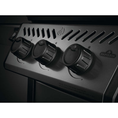 Napoleon Freestyle 365 Gas Grill