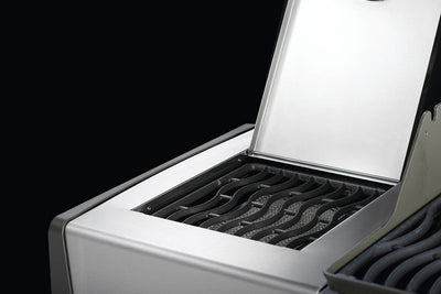 Napoleon Rogue XT 525 - Stainless Steel