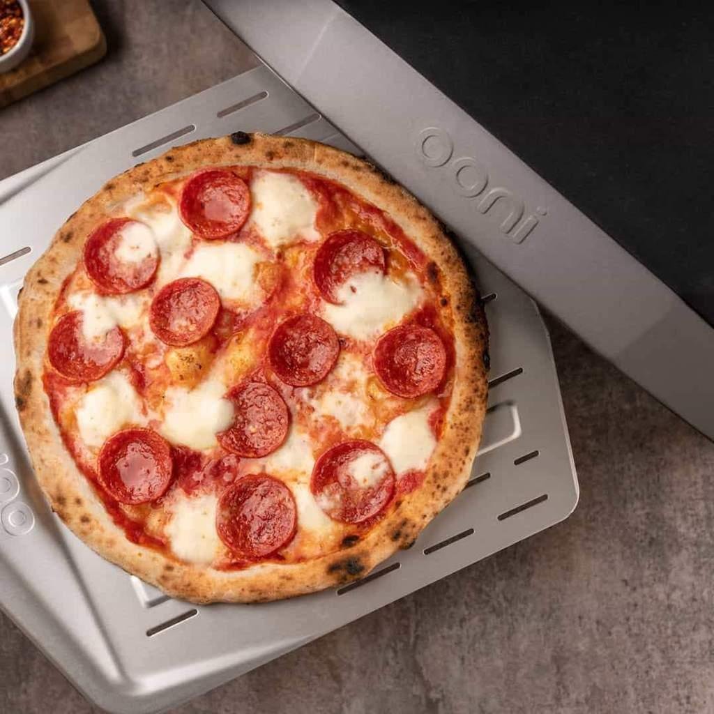 Ooni Koda 16 Gas-Powered Outdoor Pizza Oven – 1st Generation